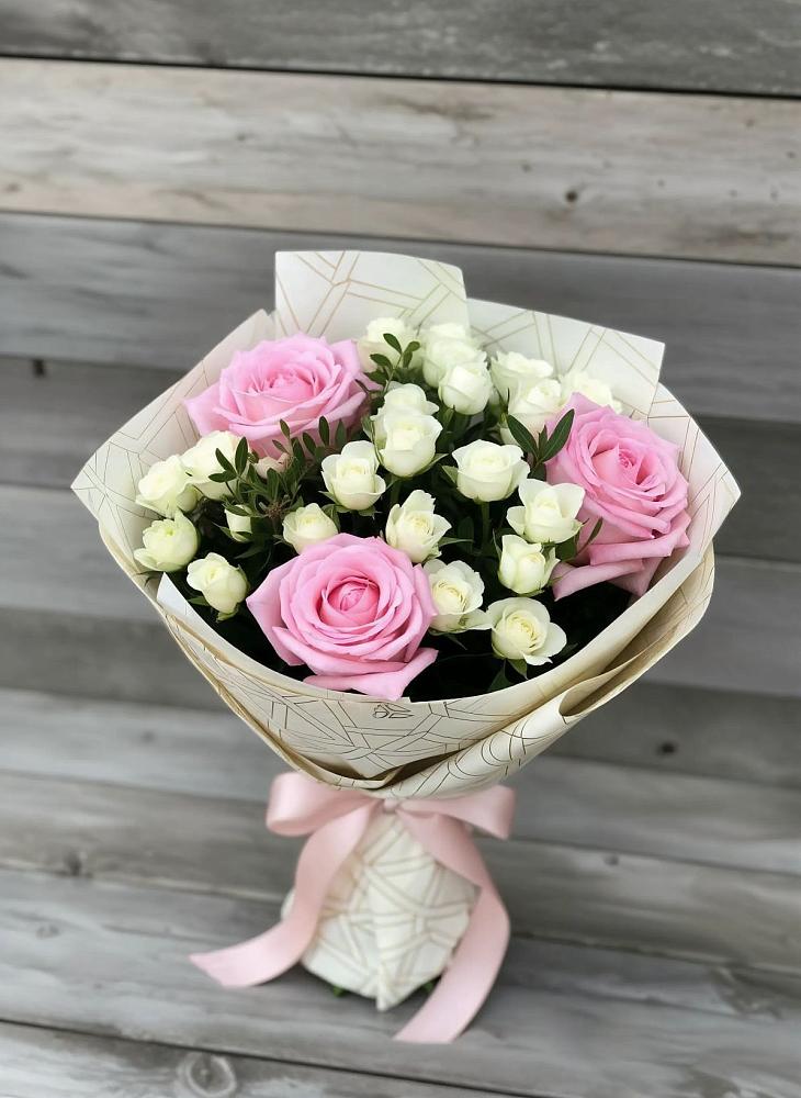 Букет цветов из: Розы в Верхнебаканский