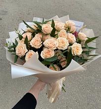 Букет Кремовые розы Латте в Верхнебаканский
