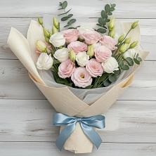 Букет цветов из:  Лизиантусы в Верхнебаканский