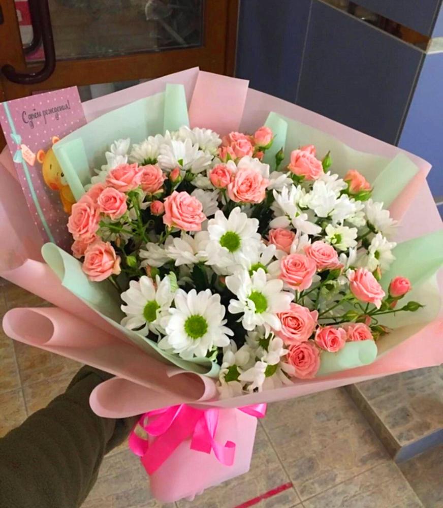 Букет цветов из: Розы и Хризантемы в Верхнебаканский