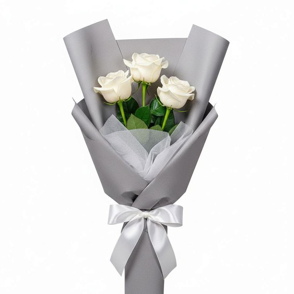Букет 3 белые розы в Верхнебаканский