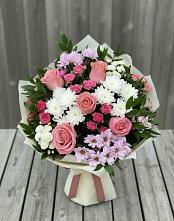 Букет цветов из:  Альстромерии, Гвоздики, Розы и Хризантемы в Верхнебаканский