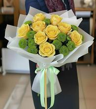 Букет цветов из:  Хризантемы и Розы в Верхнебаканский
