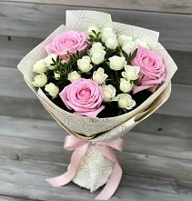 Букет цветов из:  Розы #REPLACE_PRED# Верхнебаканский
