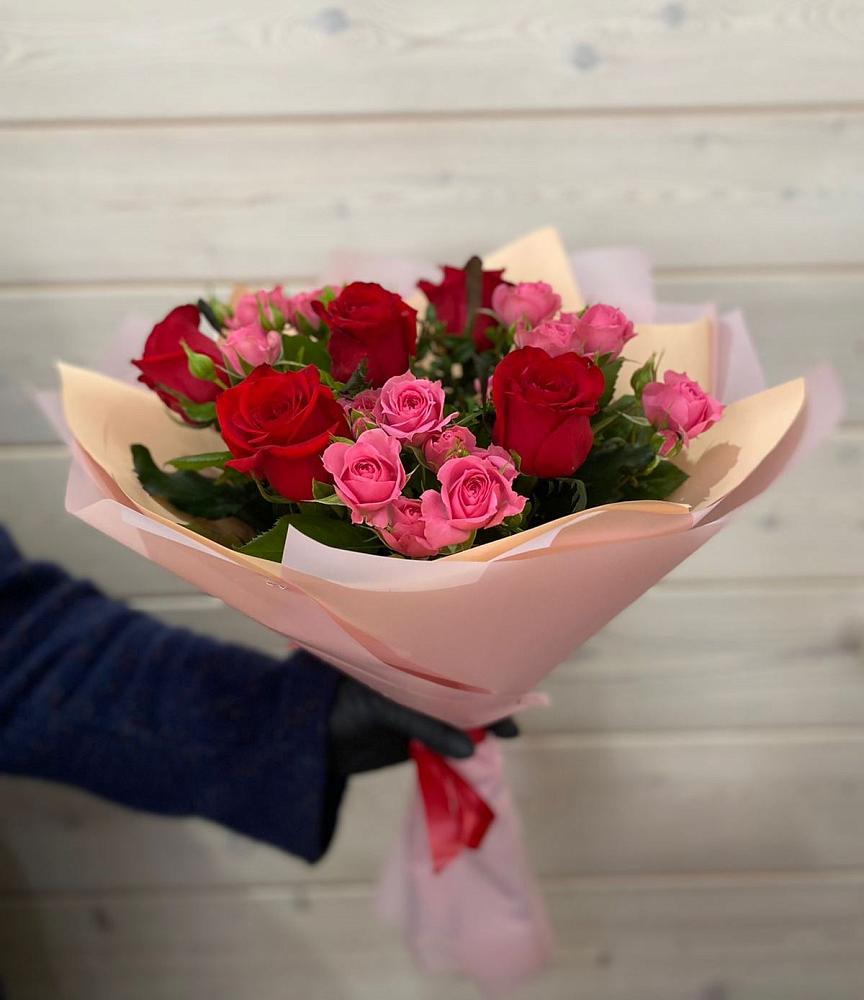 Букет цветов из: Розы в Верхнебаканский