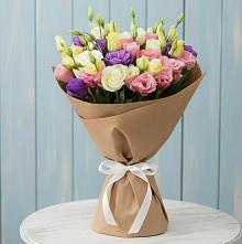 Букет цветов из:  Лизиантусы в Верхнебаканский